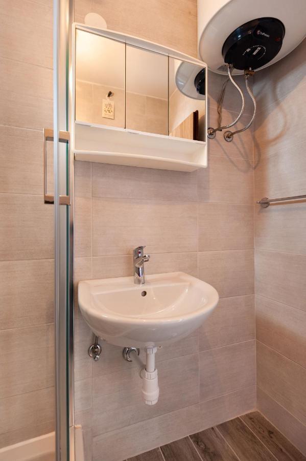 Apartments Lile Brela Dış mekan fotoğraf